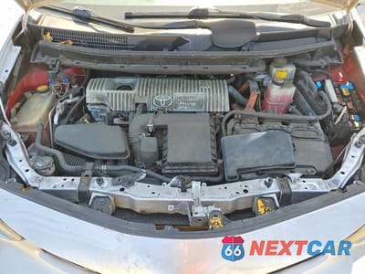 Zdjęcie 11 z 13 samochodu: 2015 TOYOTA PRIUS V THREE VIN:JTDZN3EUXFJ020801 - miniatura