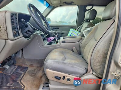 Zdjęcie 7 z 12 samochodu: 2005 GMC NEW SIERRA K1500 VIN:2GTEK13T051323780 - miniatura