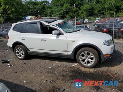 Czwarte zdjęcie samochodu z boku: 2009 BMW X3 XDRIVE30I VIN:WBXPC93459WJ27963 - miniatura
