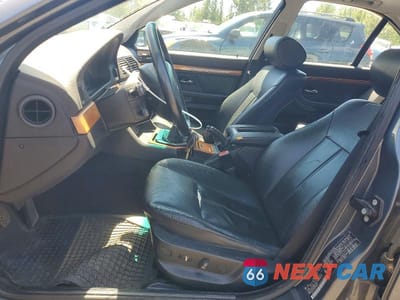 Zdjęcie 7 z 12 samochodu: 2000 BMW 528 I VIN:WBADM5345YBY18399 - miniatura