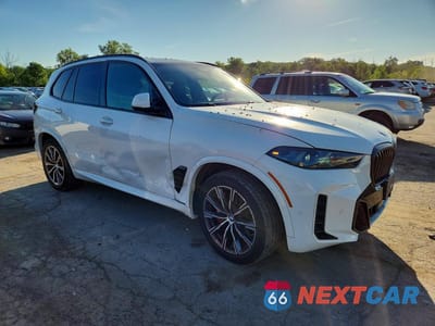 Czwarte zdjęcie samochodu z boku: 2024 BMW X5 XDRIVE40I VIN:5UX23EU04R9S31966 - miniatura