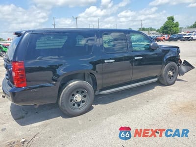 Trzecie zdjęcie samochodu z tyłu: 2011 CHEVROLET SUBURBAN VIN:1GNSK5E31BR117711 - miniatura