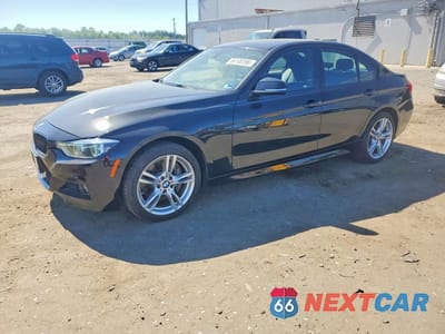 2018 BMW 330 XI WBA8D9G5XJNU66985 - główne zdjęcie licytacji z USA - miniatura