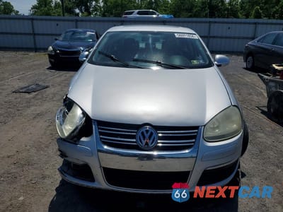 Piąte zdjęcie samochodu w środku: 2009 VOLKSWAGEN JETTA SE VIN:3VWRZ71KX9M170640 - miniatura