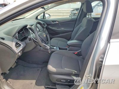 Zdjęcie 7 z 12 samochodu: 2018 CHEVROLET CRUZE LT VIN:1G1BE5SM8J7175430 - miniatura