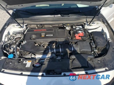 Zdjęcie 11 z 12 samochodu: 2019 HONDA ACCORD TOURING VIN:1HGCV2F91KA017579 - miniatura