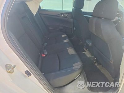 Zdjęcie 10 z 12 samochodu: 2018 HONDA CIVIC EX VIN:2HGFC2F72JH557024 - miniatura
