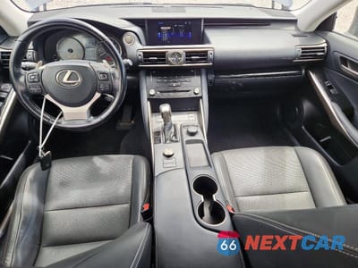 Zdjęcie 8 z 12 samochodu: 2017 LEXUS IS 300 VIN:JTHCM1D29H5024412 - miniatura