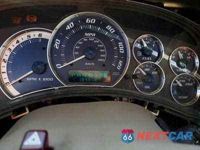 Zdjęcie 9 z 13 samochodu: 2002 CADILLAC ESCALADE LUXURY VIN:1GYEK63N22R111748 - miniatura