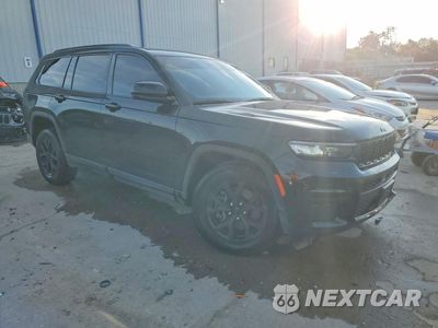 Czwarte zdjęcie samochodu z boku: 2024 JEEP GRAND CHEROKEE L LAREDO VIN:1C4RJKAG5R8556623 - miniatura