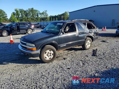 1999 CHEVROLET BLAZER 1GNCT18W8XK175654 - główne zdjęcie licytacji z USA - miniatura
