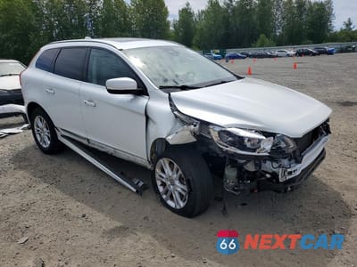 Czwarte zdjęcie samochodu z boku: 2015 VOLVO XC60 T5 PREMIER VIN:YV4612RK6F2760323 - miniatura