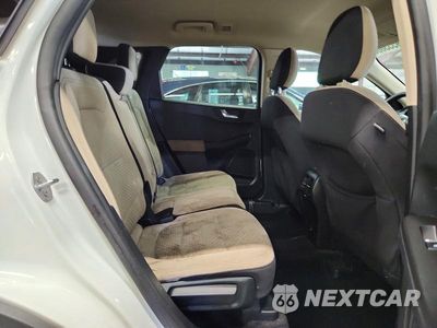 Zdjęcie 11 z 13 samochodu: 2020 FORD ESCAPE SE VIN:1FMCU9G63LUB46496 - miniatura