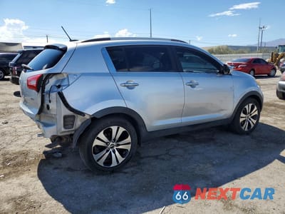 Trzecie zdjęcie samochodu z tyłu: 2011 KIA SPORTAGE EX VIN:KNDPC3A27B7145053 - miniatura