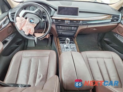 Zdjęcie 8 z 13 samochodu: 2015 BMW X5 XDRIVE35I VIN:5UXKR0C58F0P18490 - miniatura