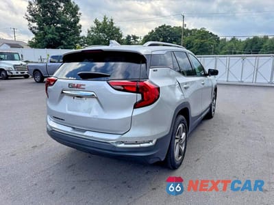 Trzecie zdjęcie samochodu z tyłu: 2019 GMC TERRAIN SLT VIN:3GKALPEV9KL239579 - miniatura
