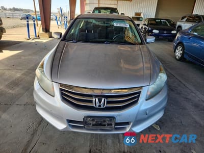 Piąte zdjęcie samochodu w środku: 2012 HONDA ACCORD LX VIN:1HGCP2F34CA141126 - miniatura