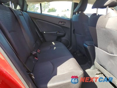 Zdjęcie 10 z 12 samochodu: 2018 TOYOTA PRIUS TWO VIN:JTDKBRFU8J3074588 - miniatura