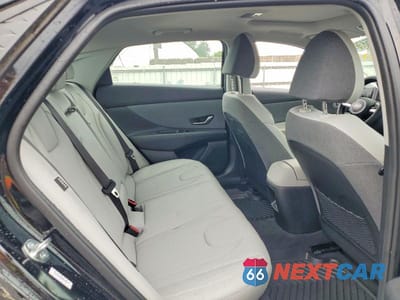 Zdjęcie 10 z 13 samochodu: 2024 HYUNDAI ELANTRA LIMITED VIN:KMHLP4DGXRU801012 - miniatura