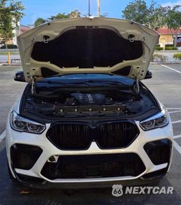 Zdjęcie 7 z 12 samochodu: 2020 BMW X6 M VIN:5YMCY0C09L9B05681 - miniatura