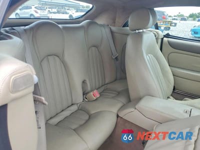 Zdjęcie 10 z 12 samochodu: 2001 JAGUAR XK8 VIN:SAJDA42C11NA22756 - miniatura