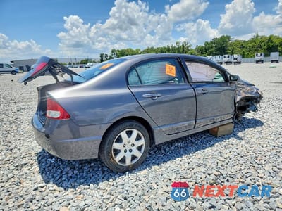 Trzecie zdjęcie samochodu z tyłu: 2010 HONDA CIVIC LX VIN:2HGFA1F58AH565384 - miniatura