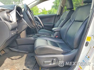 Zdjęcie 7 z 13 samochodu: 2017 TOYOTA RAV4 HV LIMITED VIN:JTMDJREV0HD060131 - miniatura