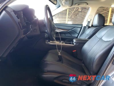 Zdjęcie 7 z 12 samochodu: 2019 INFINITI Q70 3.7 LUXE VIN:JN1BY1AP9KM505410 - miniatura