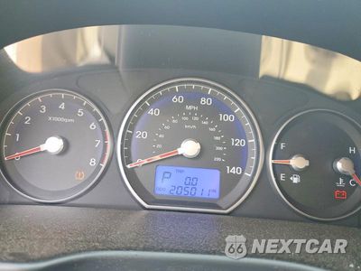 Zdjęcie 9 z 13 samochodu: 2010 HYUNDAI SANTA FE GLS VIN:5NMSG3ABXAH360125 - miniatura