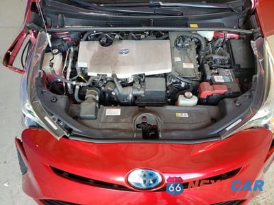 Zdjęcie 11 z 12 samochodu: 2017 TOYOTA PRIUS TWO VIN:JTDKBRFU8H3560926 - miniatura