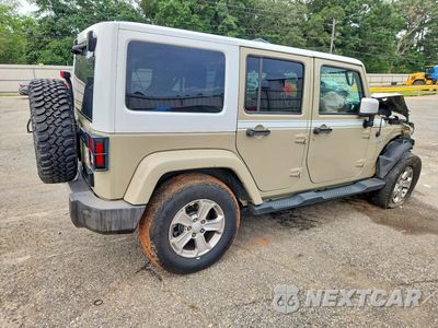 Piąte zdjęcie samochodu w środku: 2017 JEEP WRANGLER UNLIMITED SAHARA VIN:1C4BJWEG8HL572054 - miniatura