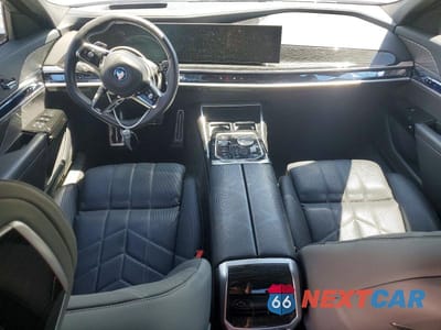 Zdjęcie 8 z 12 samochodu: 2024 BMW I7 XDRIVE60 VIN:WBY53EJ07RCP86799 - miniatura