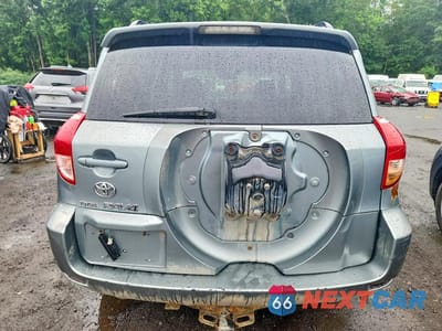 Zdjęcie 6 z 13 samochodu: 2006 TOYOTA RAV4 BASE VIN:JTMZD33V265015132 - miniatura