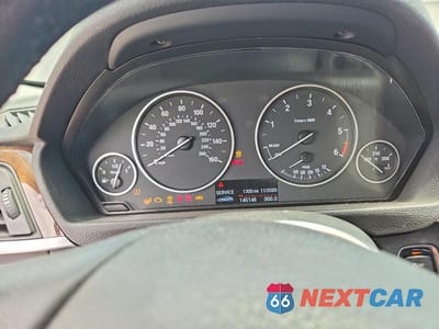 Zdjęcie 9 z 12 samochodu: 2015 BMW 328 D VIN:WBA3D3C56FK157620 - miniatura