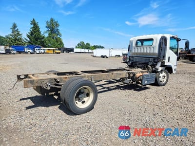 Trzecie zdjęcie samochodu z tyłu: 2019 ISUZU NRR TRUCK CAB AND CHASSIS VIN:JALE5W164K7303918 - miniatura