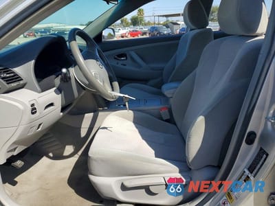 Zdjęcie 7 z 13 samochodu: 2010 TOYOTA CAMRY BASE VIN:4T4BF3EK0AR082195 - miniatura