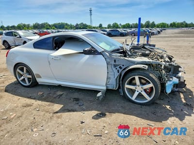 Czwarte zdjęcie samochodu z boku: 2014 INFINITI Q60 COUPE JOURNEY VIN:JN1CV6EK0EM110710 - miniatura