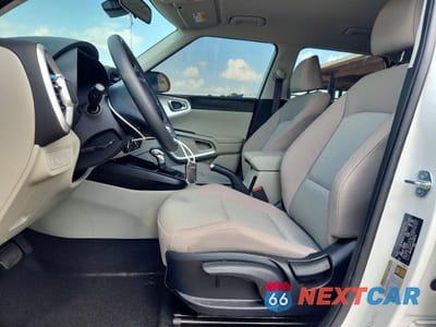 Zdjęcie 7 z 14 samochodu: 2025 KIA SOUL LX VIN:KNDJ23AU0S7968143 - miniatura