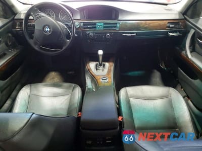 Zdjęcie 8 z 12 samochodu: 2011 BMW 328 XI SULEV VIN:WBAPK5C51BF123705 - miniatura