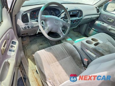 Zdjęcie 8 z 12 samochodu: 2002 TOYOTA TUNDRA SR5 V8 VIN:5TBRT34192S308778 - miniatura