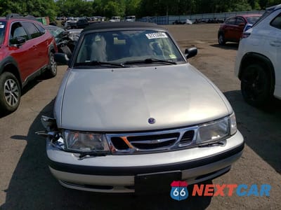 Piąte zdjęcie samochodu w środku: 1999 SAAB 9-3 SE VIN:YS3DF75P1X7021982 - miniatura