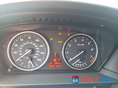Zdjęcie 9 z 12 samochodu: 2010 BMW 528 XI VIN:WBANV1C58AC445121 - miniatura