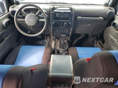 Zdjęcie 8 z 13 samochodu: 2008 JEEP WRANGLER UNLIMITED RUBICON VIN:1J8GA69118L532788 - miniatura