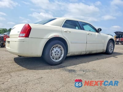 Trzecie zdjęcie samochodu z tyłu: 2007 CHRYSLER 300 VIN:2C3KA43R07H868582 - miniatura