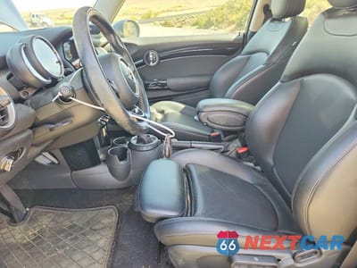 Zdjęcie 7 z 13 samochodu: 2015 MINI COOPER S VIN:WMWXP7C5XF2A42277 - miniatura