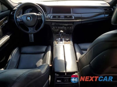 Zdjęcie 8 z 12 samochodu: 2014 BMW 750 I VIN:WBAYA8C57ED228323 - miniatura