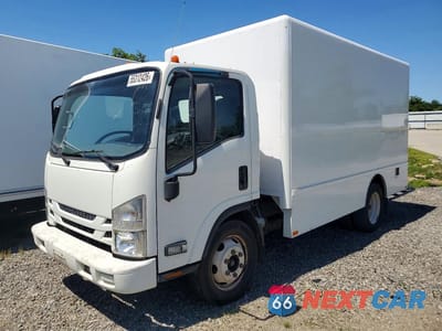2016 ISUZU NPR HD BOX TRUCK 54DC4W1B8GS806859 - główne zdjęcie licytacji z USA - miniatura
