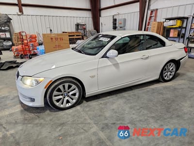 2011 BMW 328 I WBADW3C59BE537512 - główne zdjęcie licytacji z USA - miniatura
