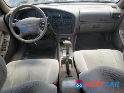 Zdjęcie 8 z 12 samochodu: 1993 TOYOTA CAMRY XLE VIN:4T1SK13E9PU248682 - miniatura