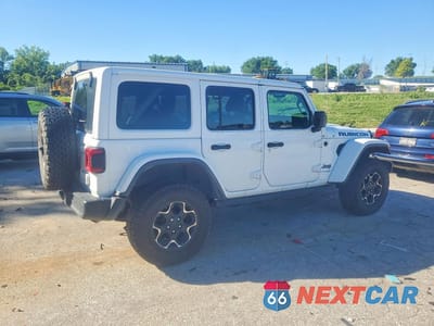 Trzecie zdjęcie samochodu z tyłu: 2022 JEEP WRANGLER UNLIMITED RUBICON 4XE VIN:1C4JJXR64NW211580 - miniatura